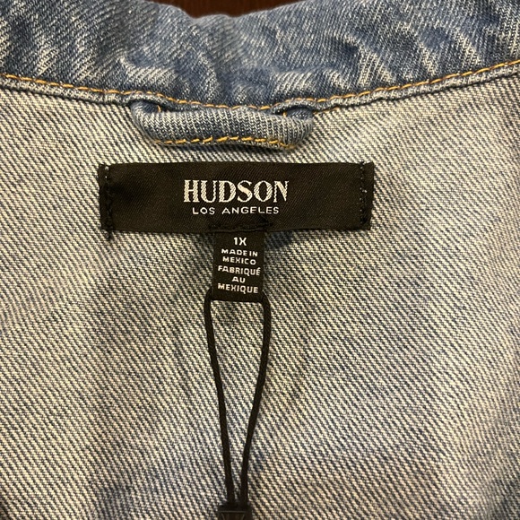 Hudson Jeans, women’s denim/jean jacket, Size 1x - Picture 6 of 9